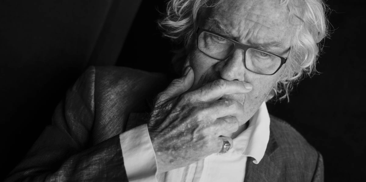 Foruroligende nyt: Jørgen Leth indlagt