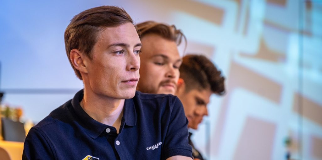 Kæmpe drama: Jonas Vingegaard hastet hjem