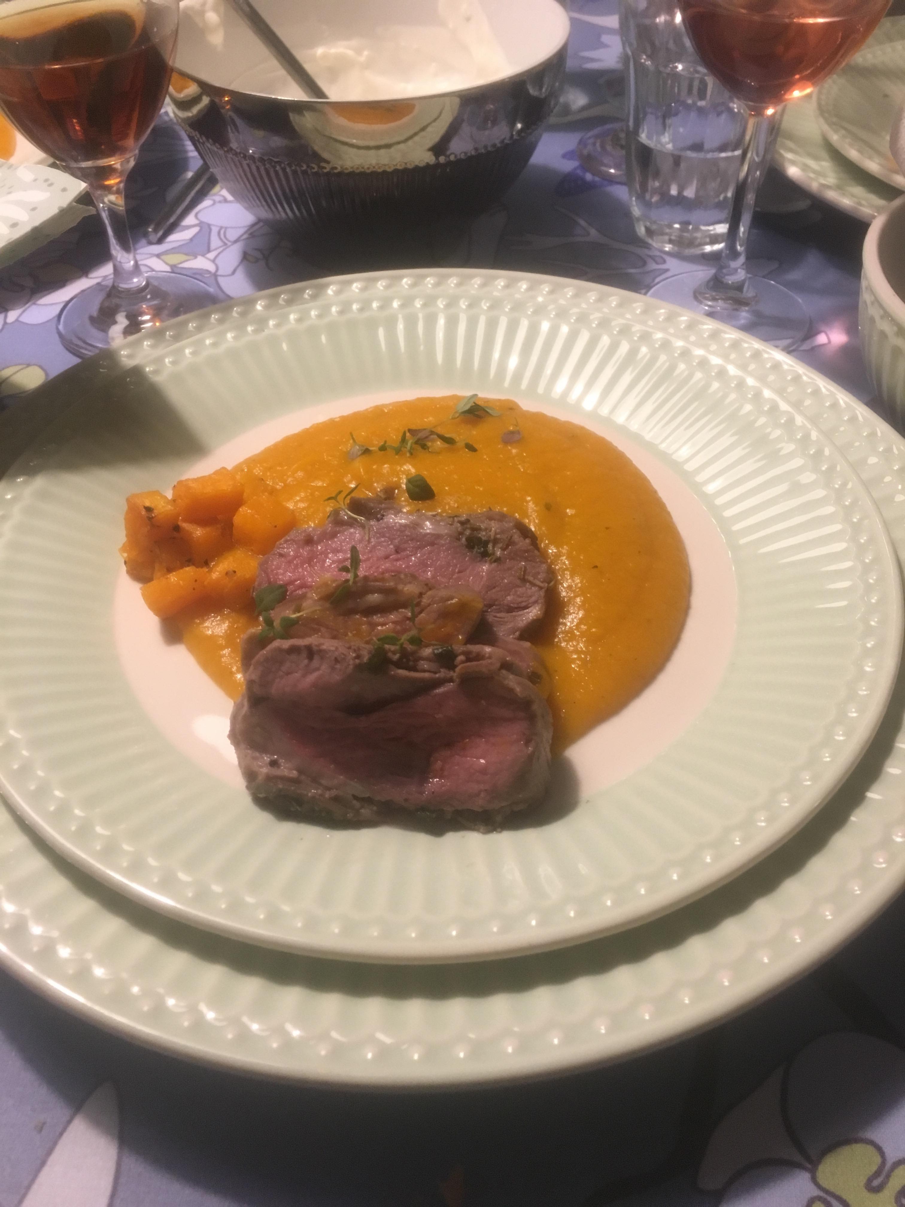 Årets påskeopskrift: Sådan laver du lam til påskefrokosten