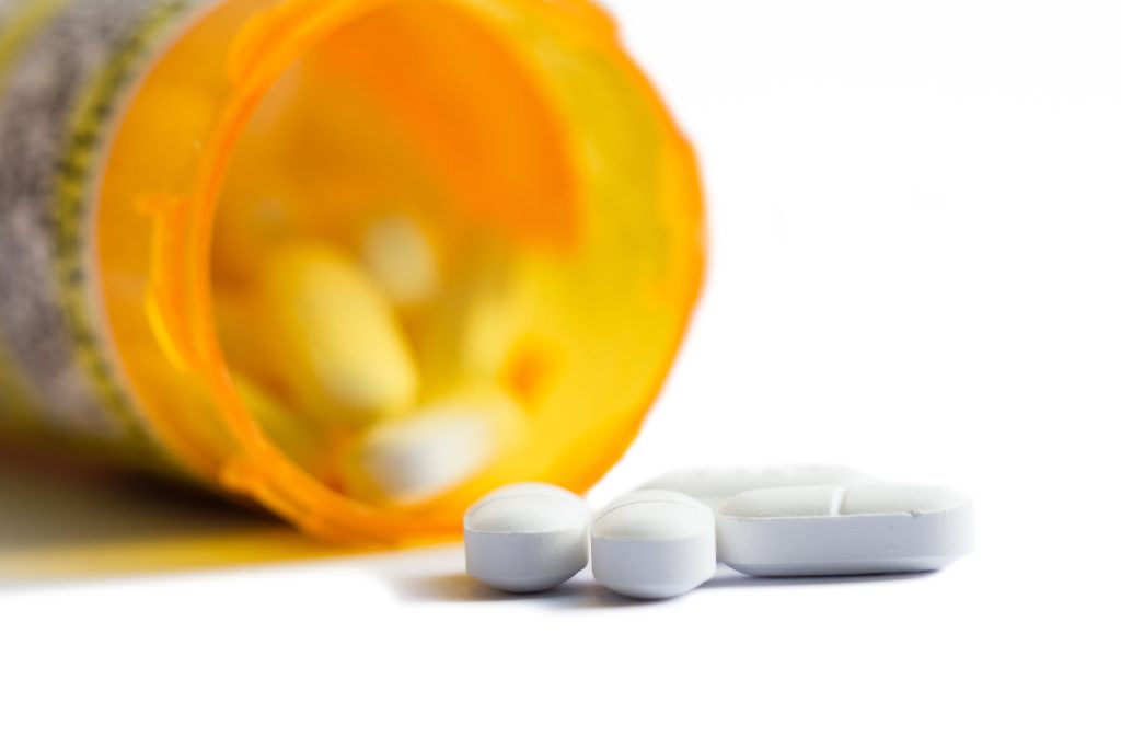 4 former for medicin, du aldrig bør drikke alkohol på