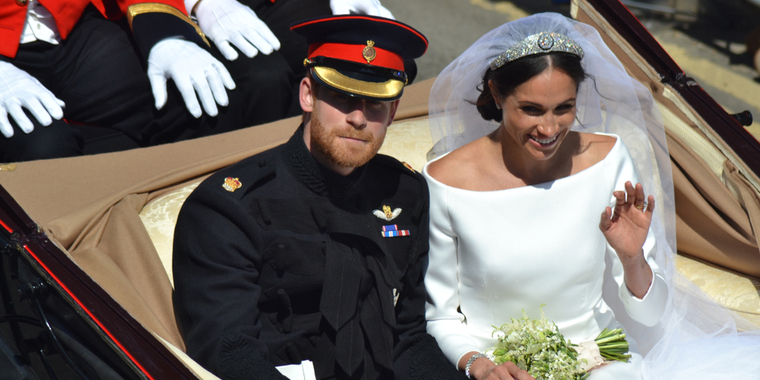Meghan og Harry fejrer to års bryllupsdag: En vild tredje date
