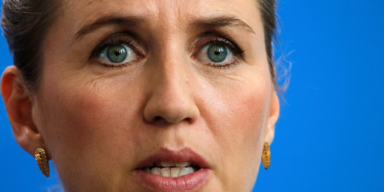 Breaking: Mette Frederiksen indkalder til pressemøde