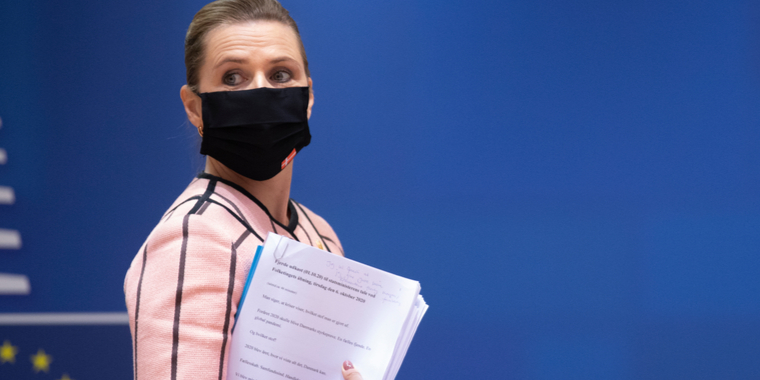 Mette Frederiksen slår fast: Så mange asylansøgere ønsker jeg til Danmark