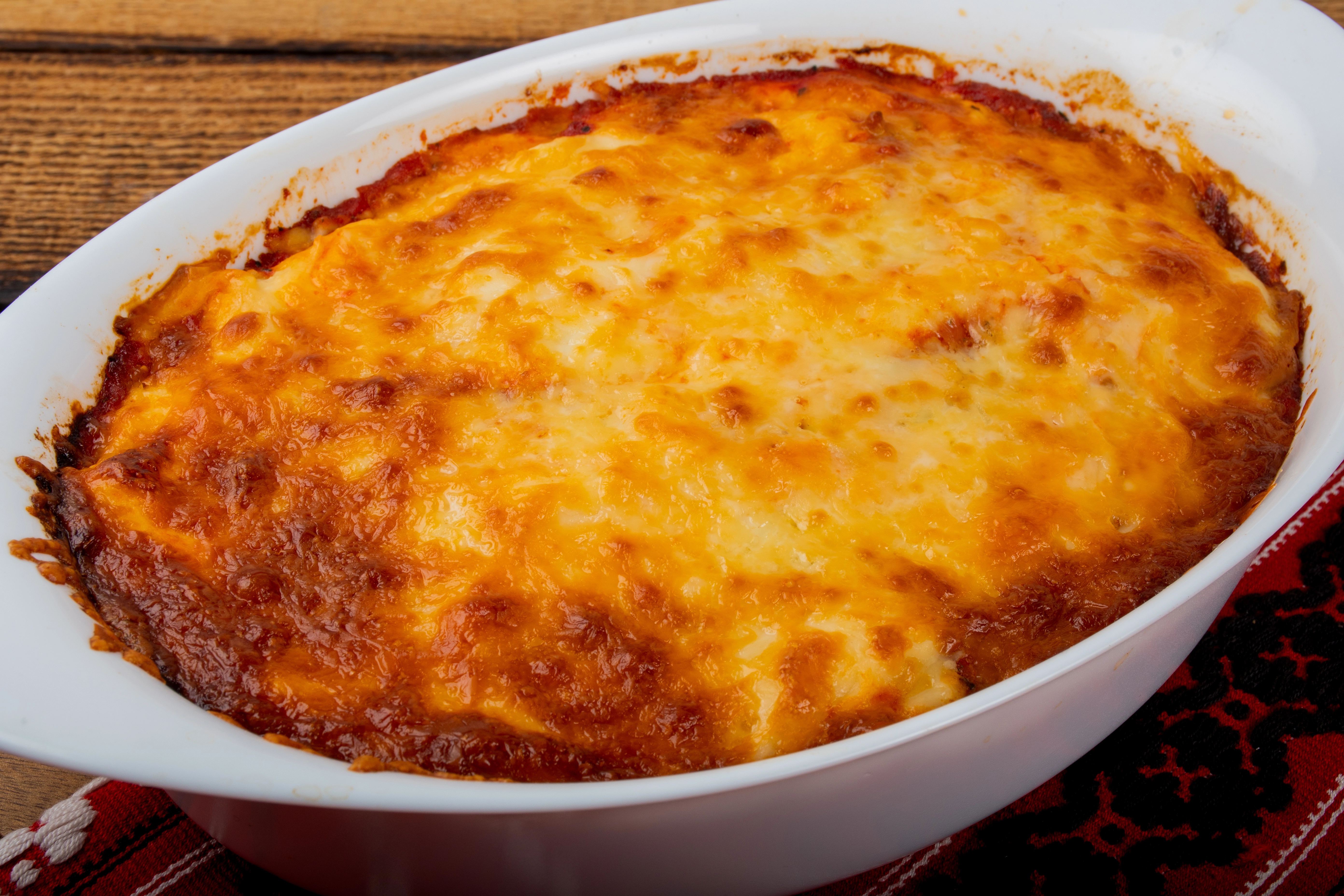 Moussakaen hitter som aldrig før: Her er opskriften du ikke må gå glip af