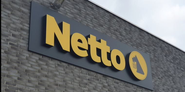Politiet leder efter gerningsmand fra Netto-røveri: “Iklædt karakteristiske bukser”
