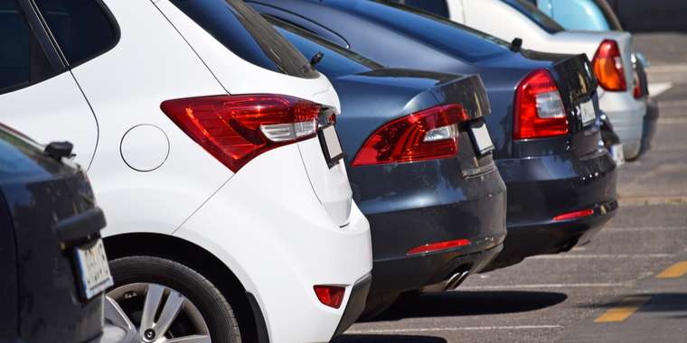 Skærer prisen: Her sparer du halvdelen af prisen, når du parkerer