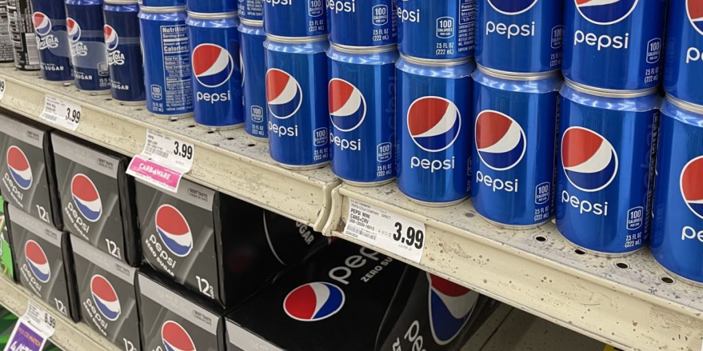 Trist nyt: Over 9000 supermarkeder melder slut med PepsiMax, 7UP og Lay’s chips