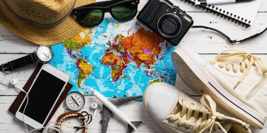 Sådan rejser du til spændende destinationer på et stramt budget