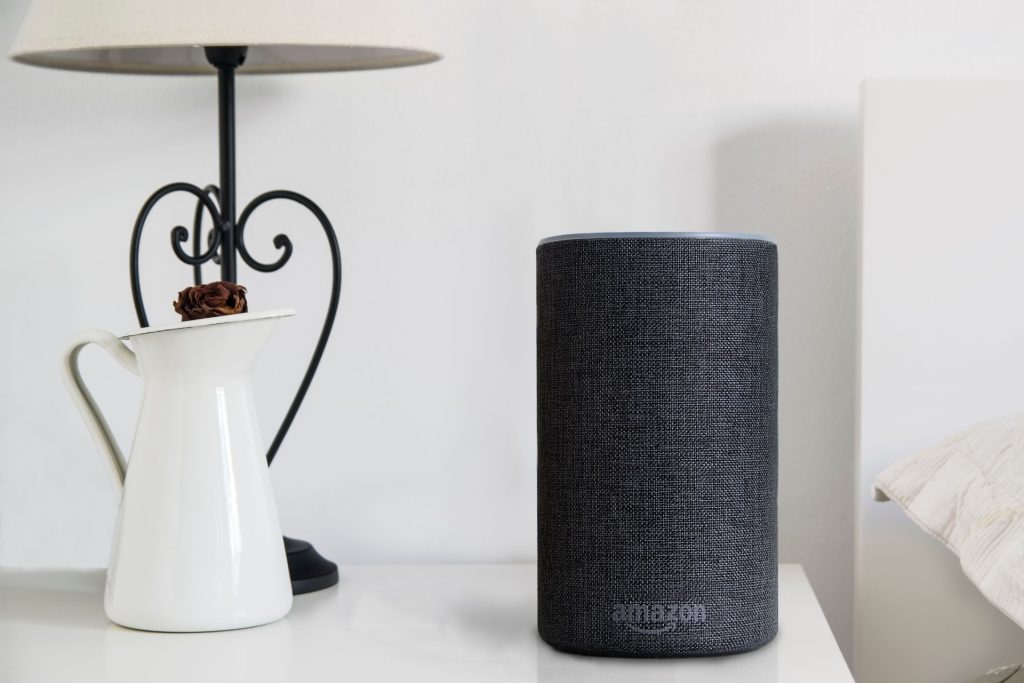 Folk er i chok: Her er grunden til, at du IKKE bør have ‘Alexa’ i dit soveværelse