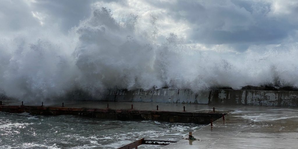 DMI udsender kategori 2-varsel: Vind af stormstyrke på vej