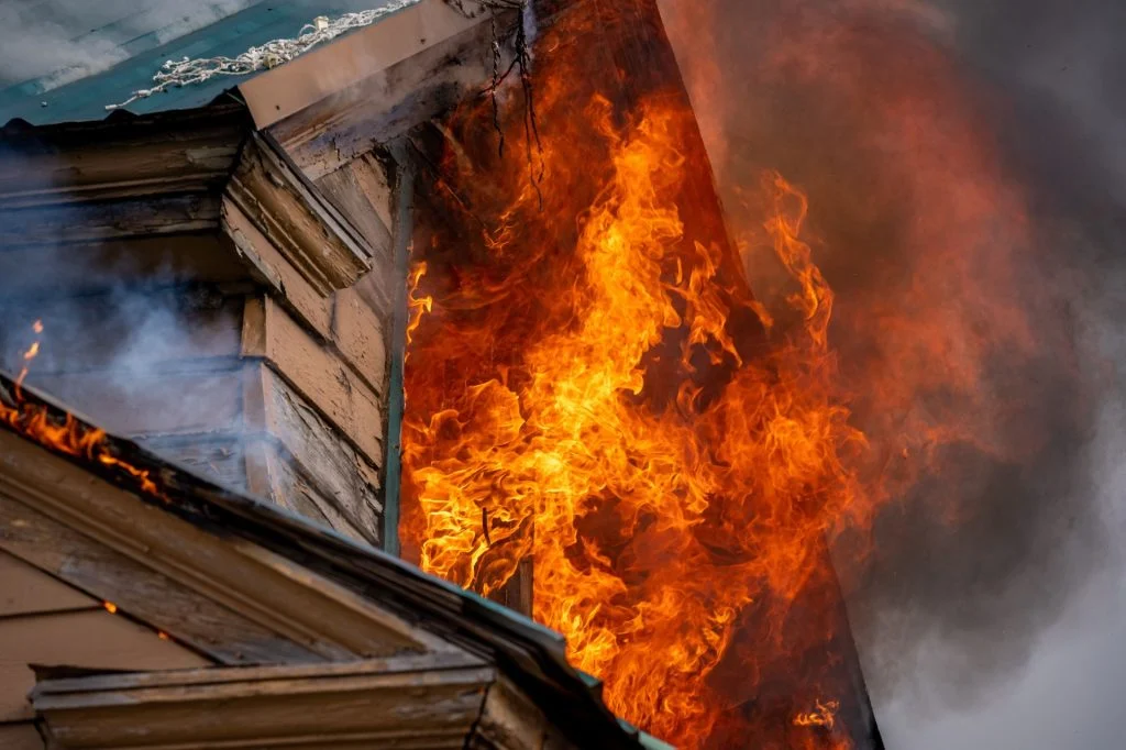 LIGE NU: Kæmpe brand i København