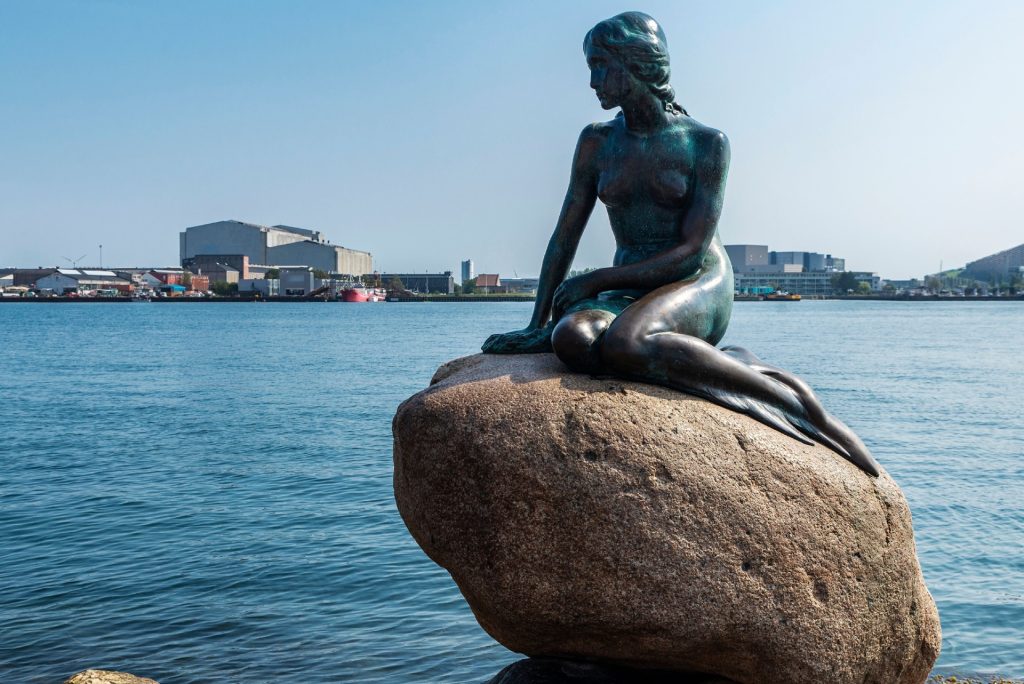 Den Lille Havfrue udsat for hærværk