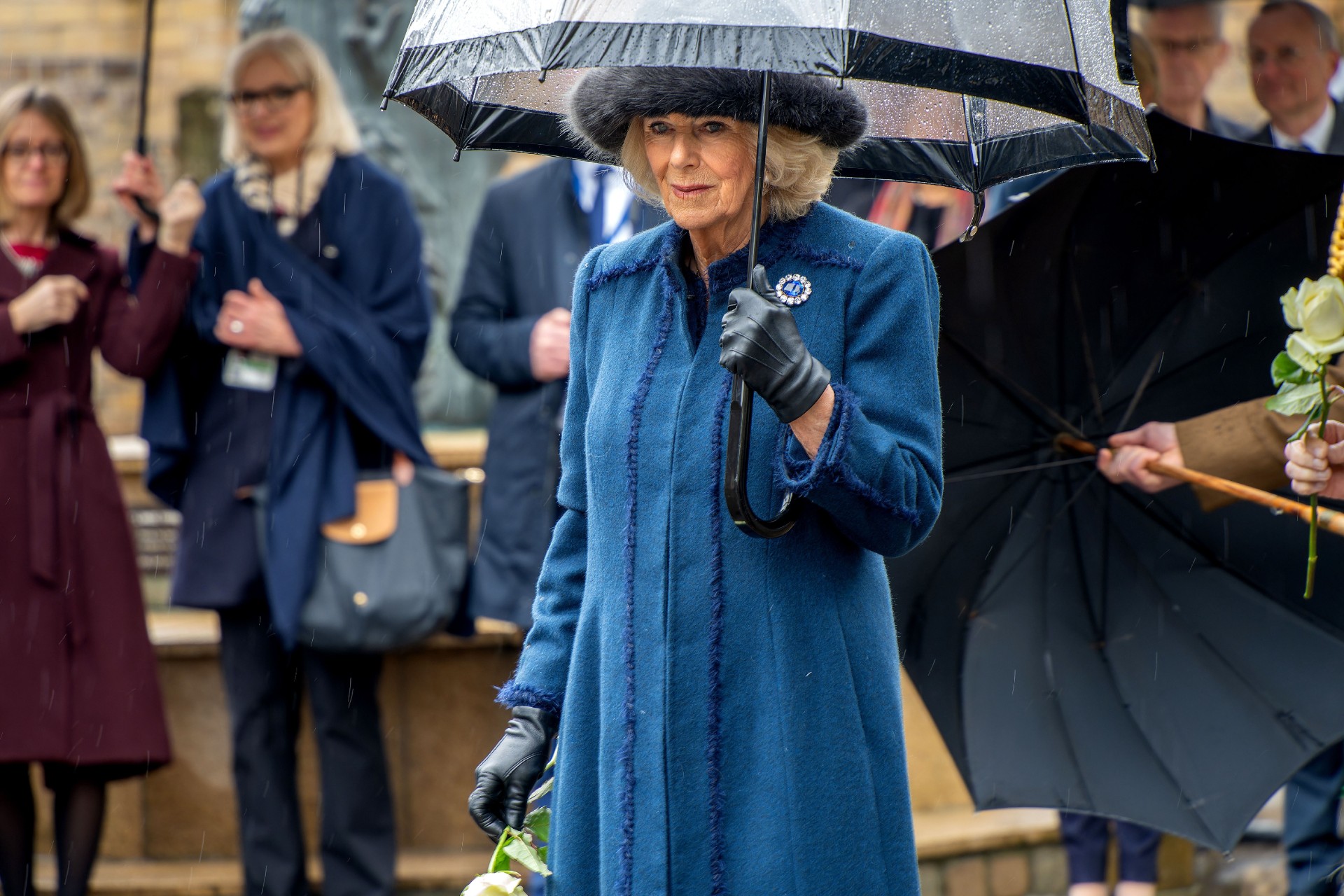 Melder ud: Camilla er rasende på prins Harry