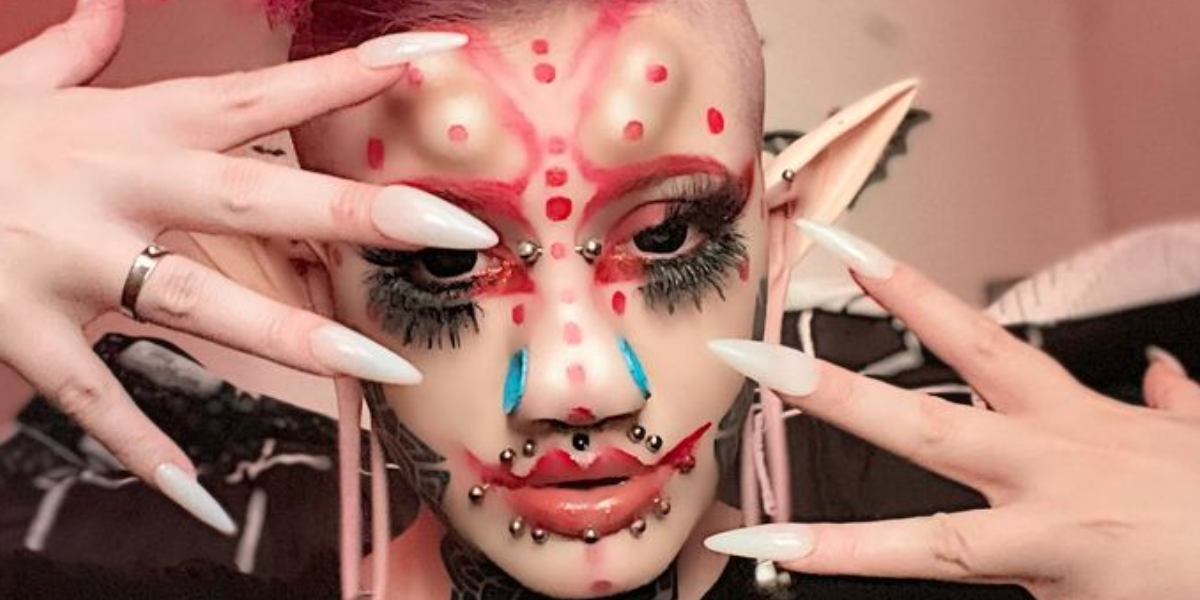 Folk er i chok: Sådan så Jessy ud, inden hun ændrede sit udseende totalt