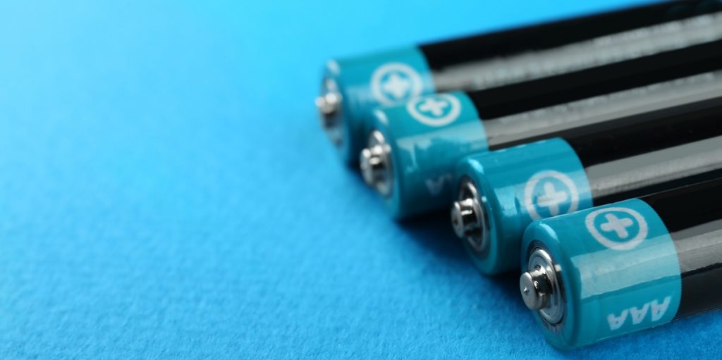 Tricket spreder sig på nettet: Sådan laver du dine AAA-batterier om til AA-batterier