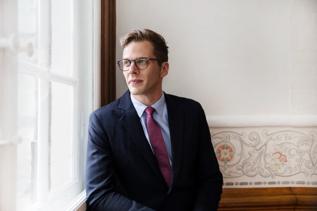 Alex Vanopslagh træder tilbage: Vinker farvel til Folketinget