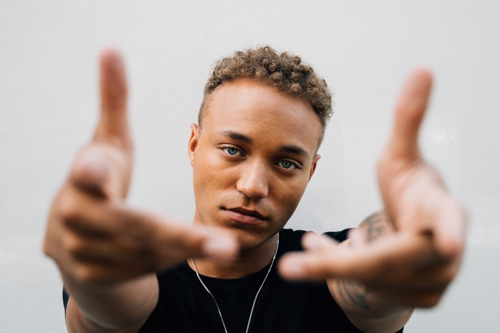 Et af Danmarks musikalske stjerneskud spiller gratis koncert i Kolding