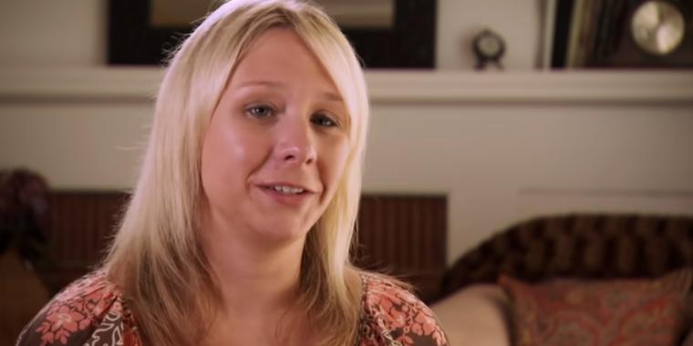 Amber har levet af én madvare i 26 år: Kaster op hvis hun spiser andet