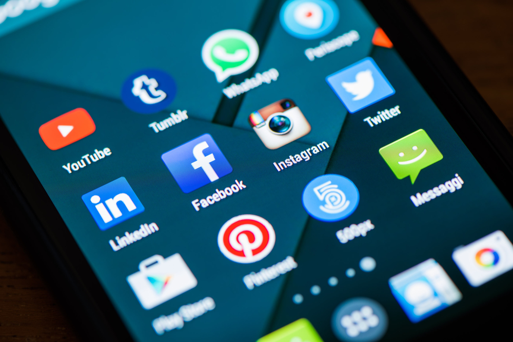 Har du stadig denne app? Slet den omgående – den spionerer på dig