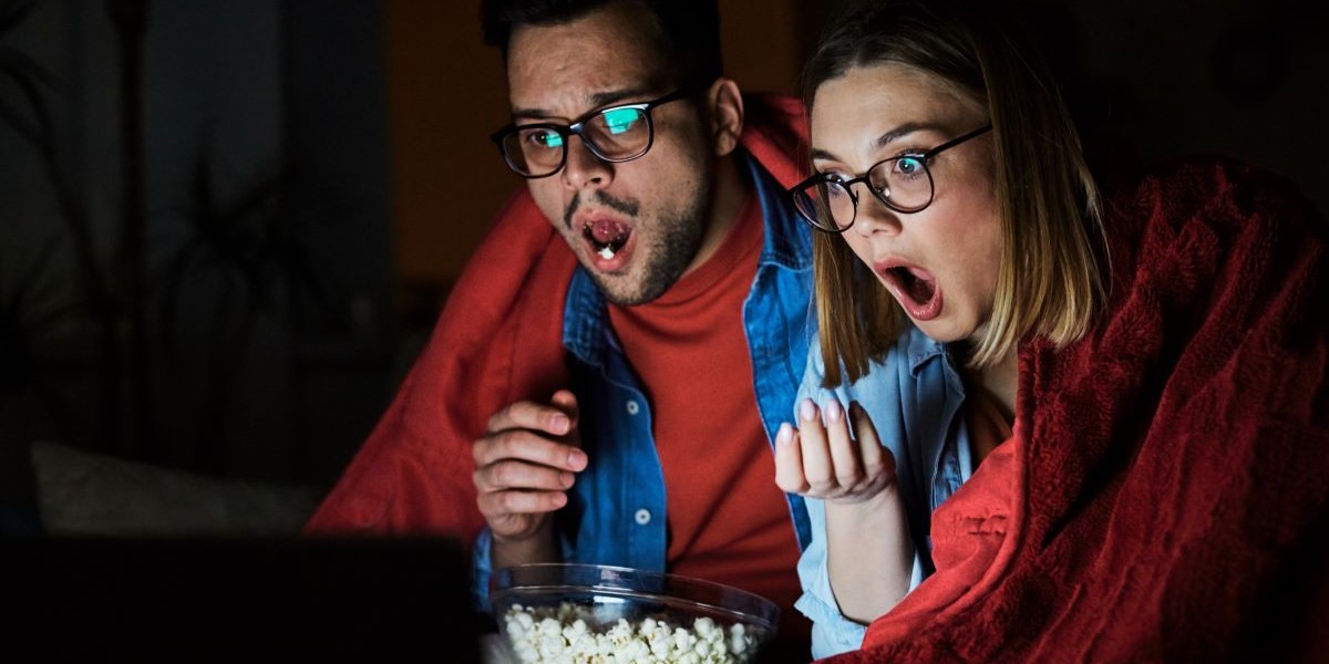 Kvinde slår op med sin kæreste over hans reaktion til en film: Er det fair?