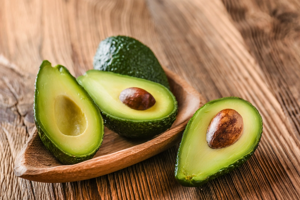 Det her simple middel gør, at din avocado holder sig frisk i længere tid