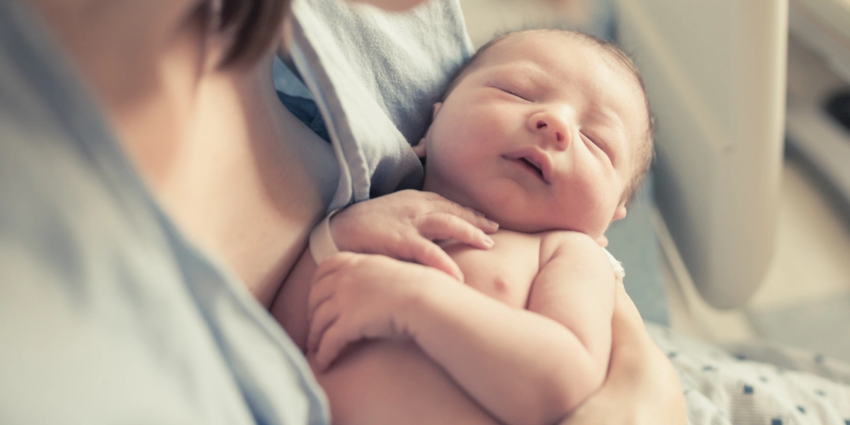 Ægtepar varetægtsfængslet: Mistænkt for handel med babyer