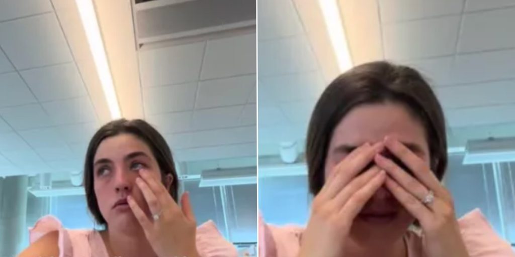 Arbejdende mor tager et kig på sin babyalarm: Så bryder hun ud i gråd