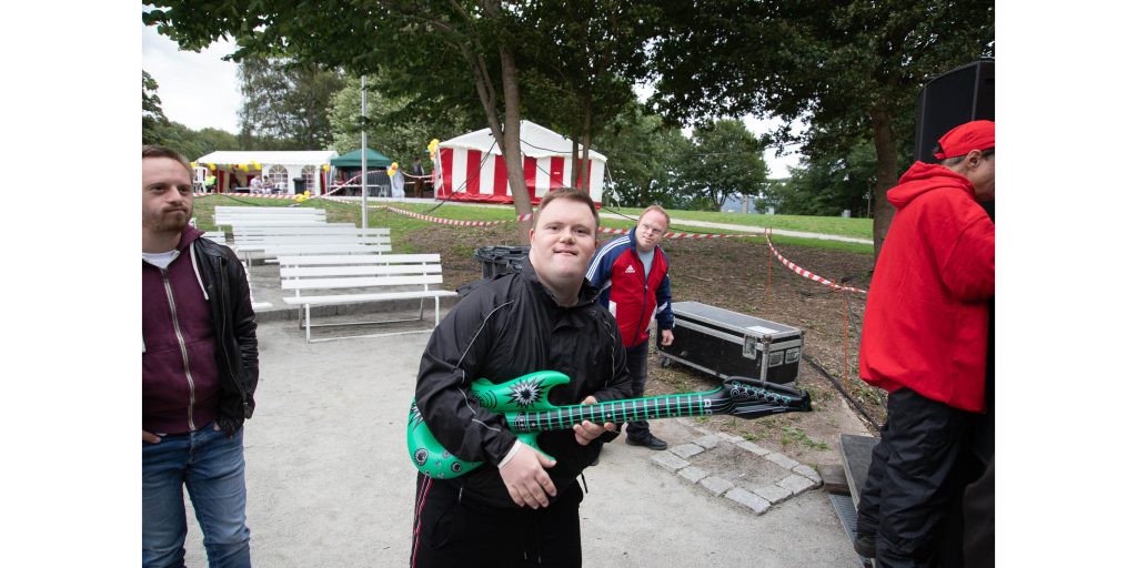 Se billederne af Melodi Grandprix-vinder og umiddelbar glæde fra årets ballonfestival
