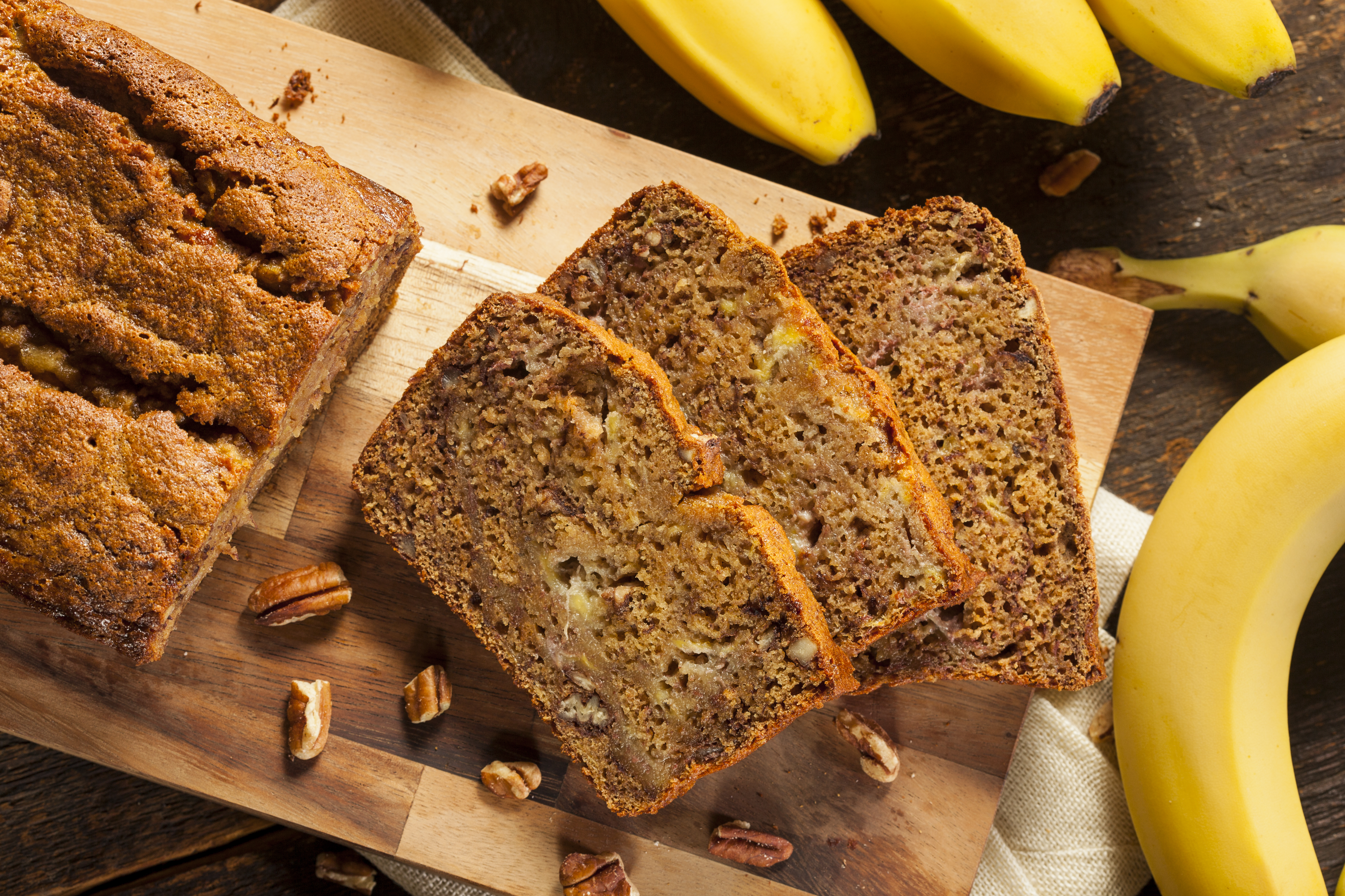 Banankage med et twist: Sådan spicer du din banankage op