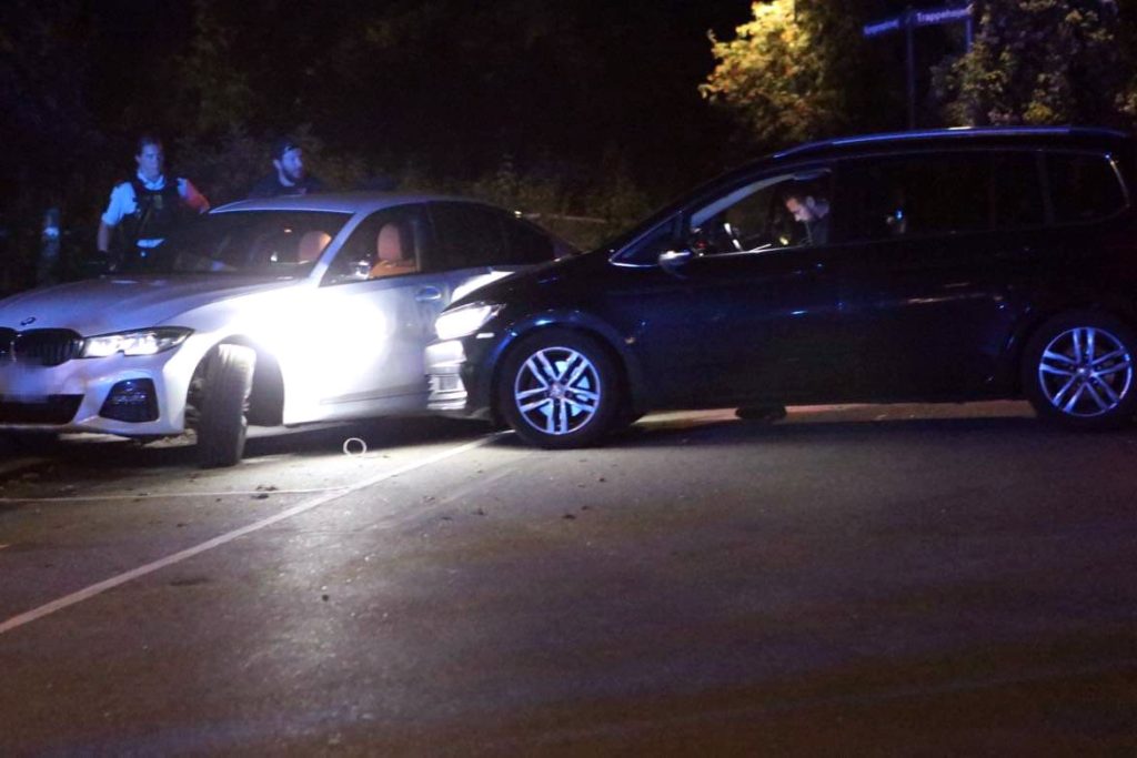 17-årig vanvidsbilist stak af fra politiet: Får BMW beslaglagt
