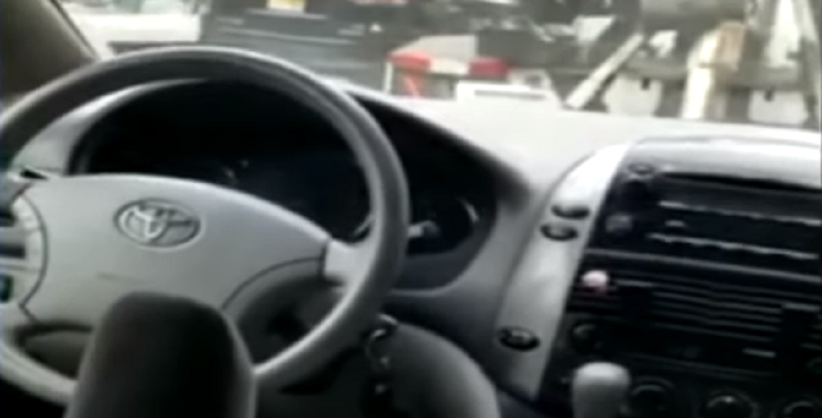 Moren fik en bøde for 800 kroner for dette: Hun er totalt uforstående