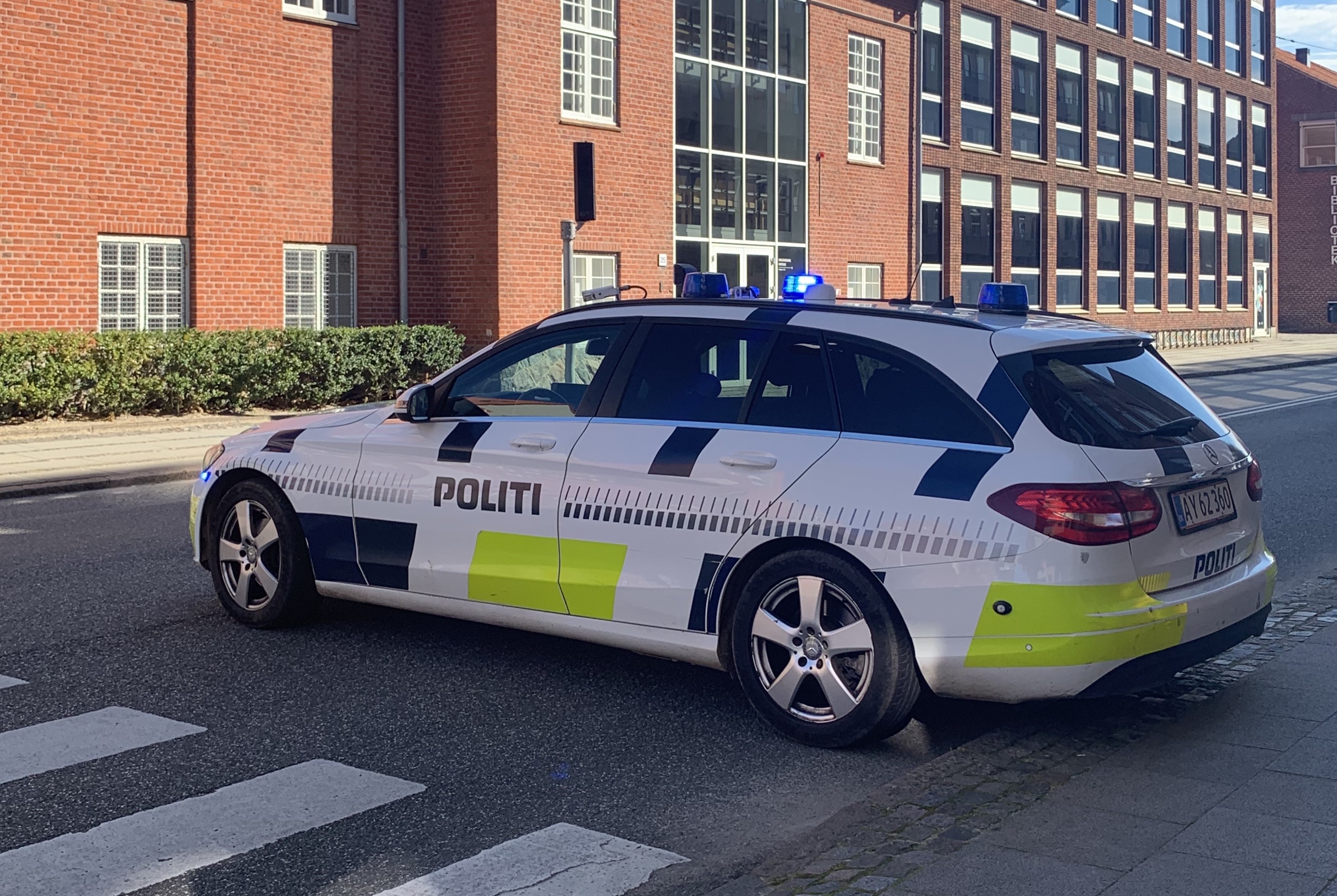 Bombetrussel: Stort område spærret i dansk by