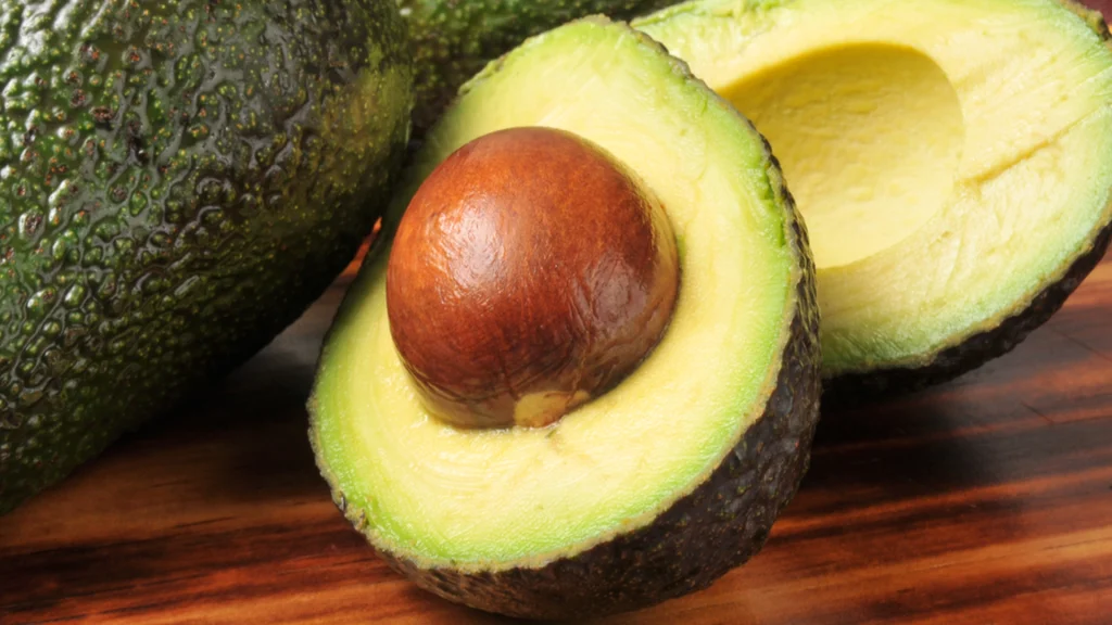 Alt for få kender tricket: Sådan får du modne avocadoer på kun 2 minutter
