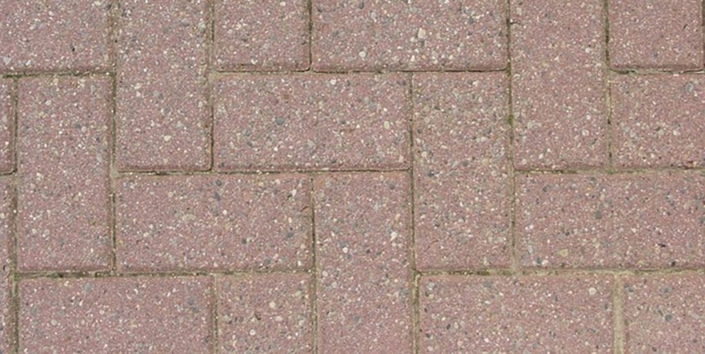 Simpelt og effektivt: Sådan gør du din terrasse rent