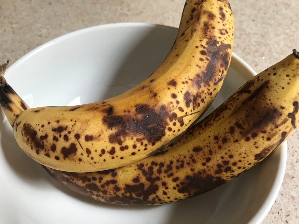Dette simple trick vil holde dine bananer friske i op til 14 dage