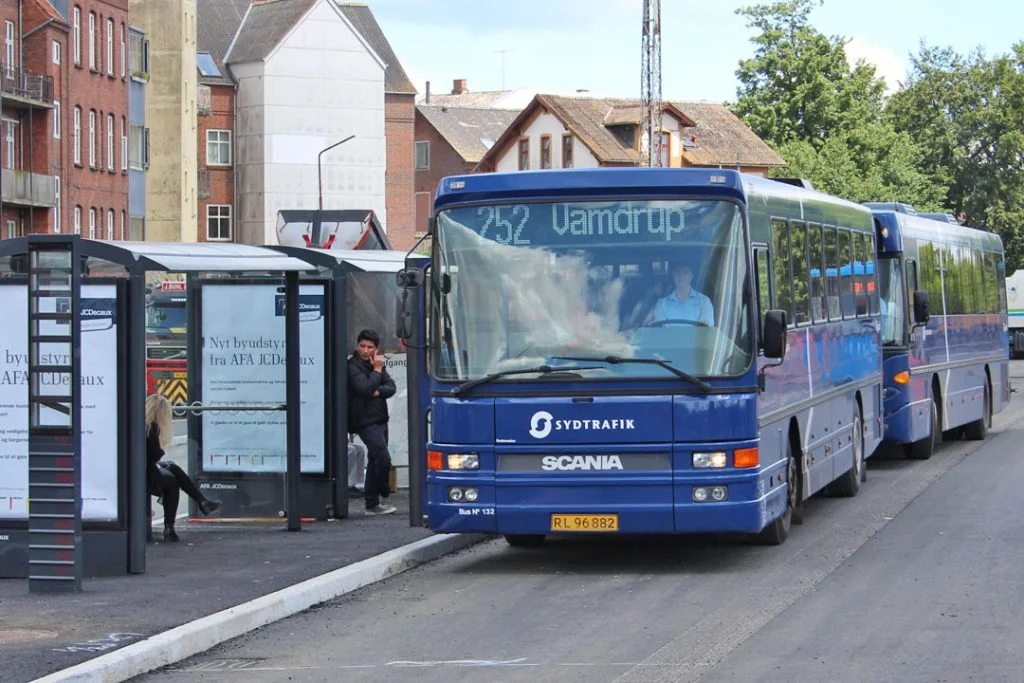 Sparekniven skærer: Busafgange sløjfes og prisen på flextur stiger