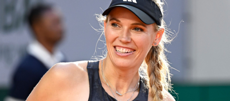 Caroline Wozniacki overrasker: Gør comeback