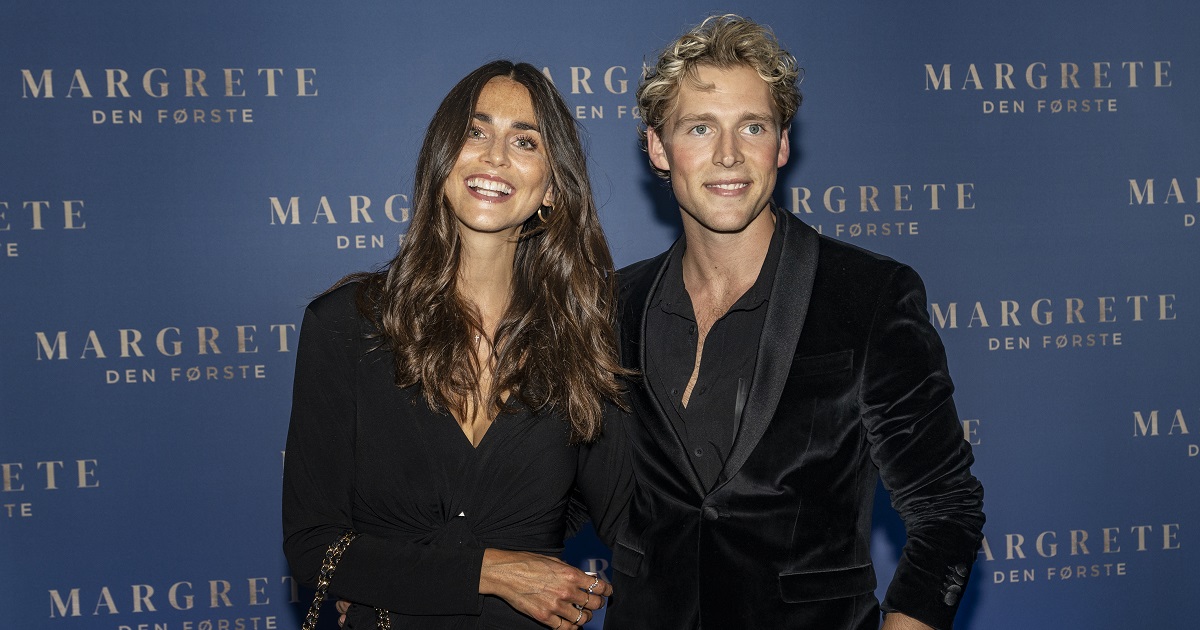 Følgerne går amok over børnebillede af Cecilie Haugaard: Som to dråber vand
