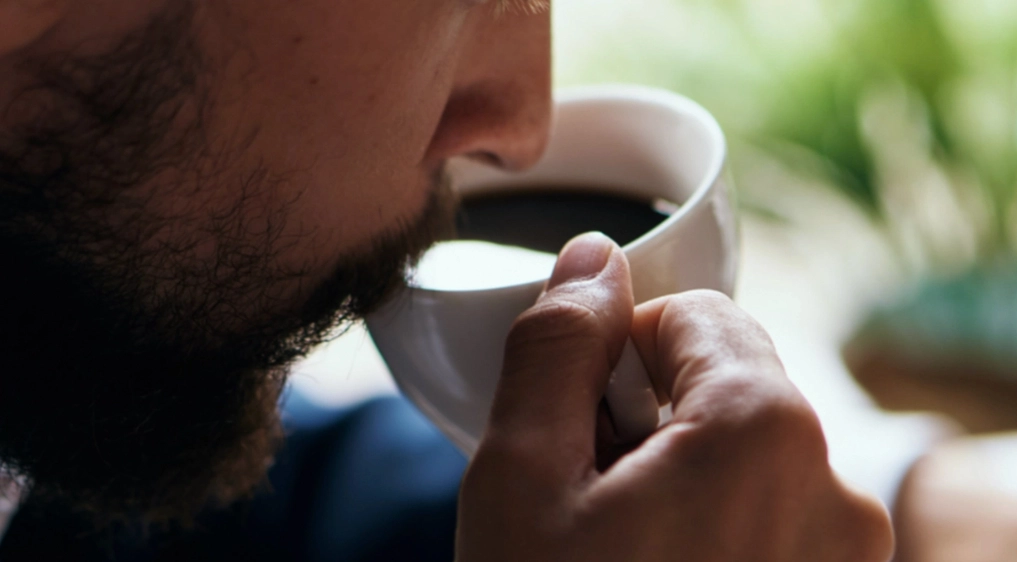 ‘Jeg tilsætter lidt til min morgenkaffe. Jeg har lige så meget energi som et kraftværk.’