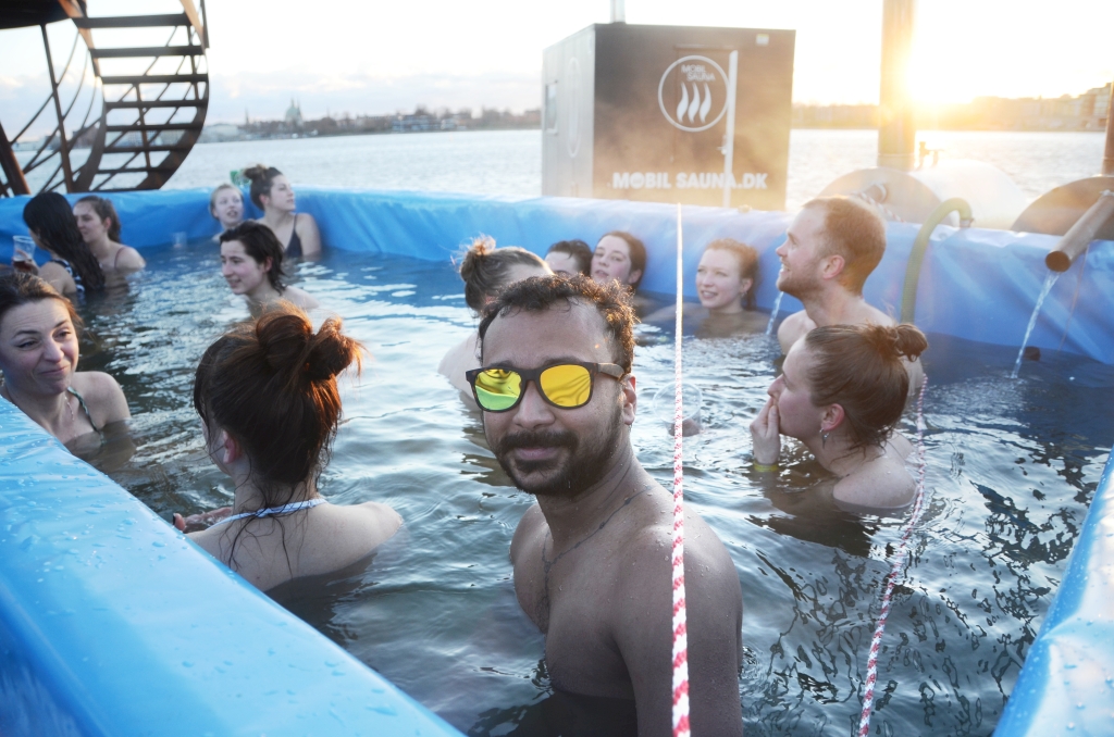 Smid badetøjet og hop i saunaen – Danmarks varmeste vinterfestival er på trapperne