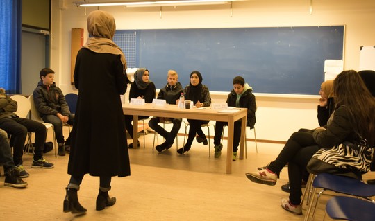 8-klasser fra Odense skal diskutere politik, rettigheder og hvordan man opfører sig på nettet