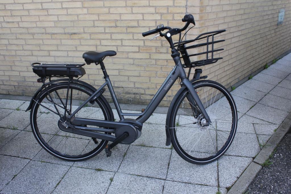 Savner du din cykel? Så er den måske en af de 11, politiet har fundet i en varevogn