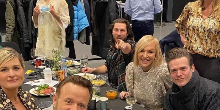 Raser over kendisser: Dårlig karma!