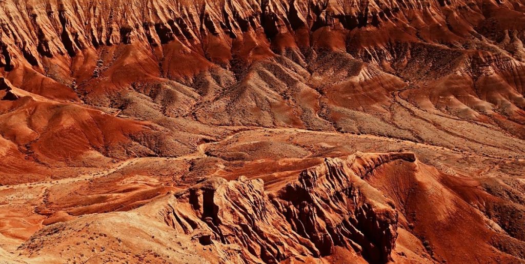 Mystik i Las Vegas’ ørken: Hvem står bag kæmpestor genstand?