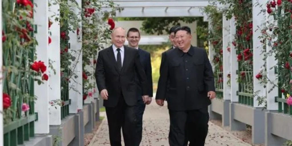 Kim og Putin i ekstravagant gaveudveksling: Det gav de hinanden