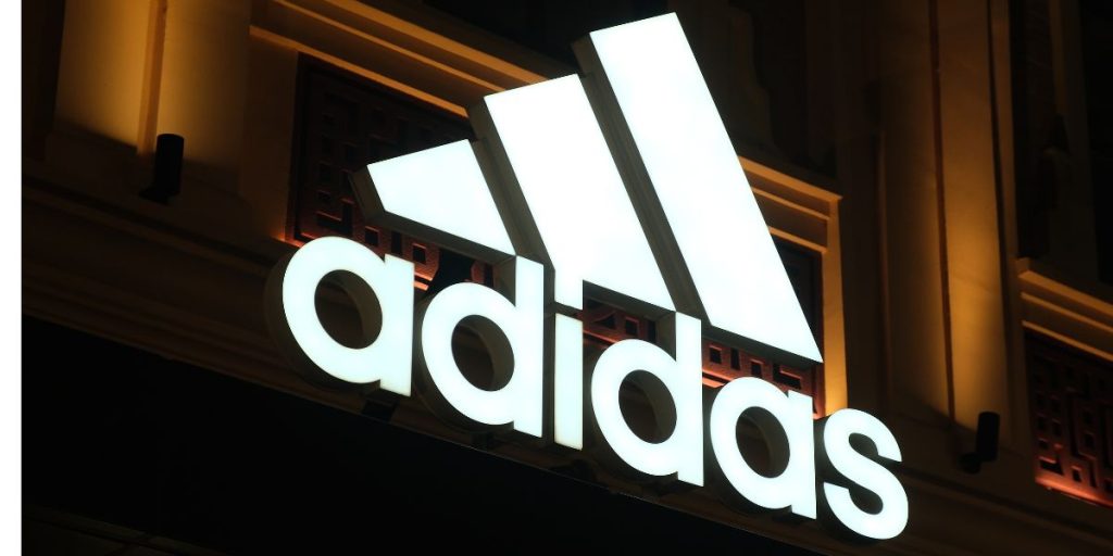 Adidas i modvind: Undskylder nu samarbejde med topmodel, Bella Hadid