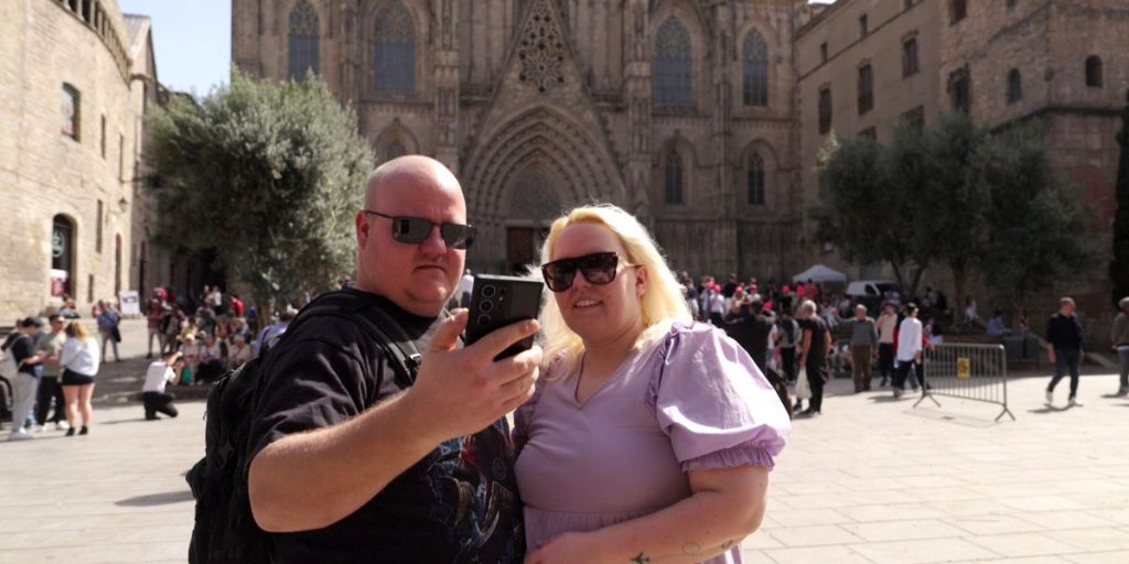 Brynn fra “Fede forhold” træt af fat-shaming: “Ja, jeg er tyk!”