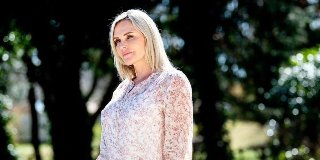 Janni forsøgte at holde lav profil om skilsmisse: Overrasket over medieopmærksomheden