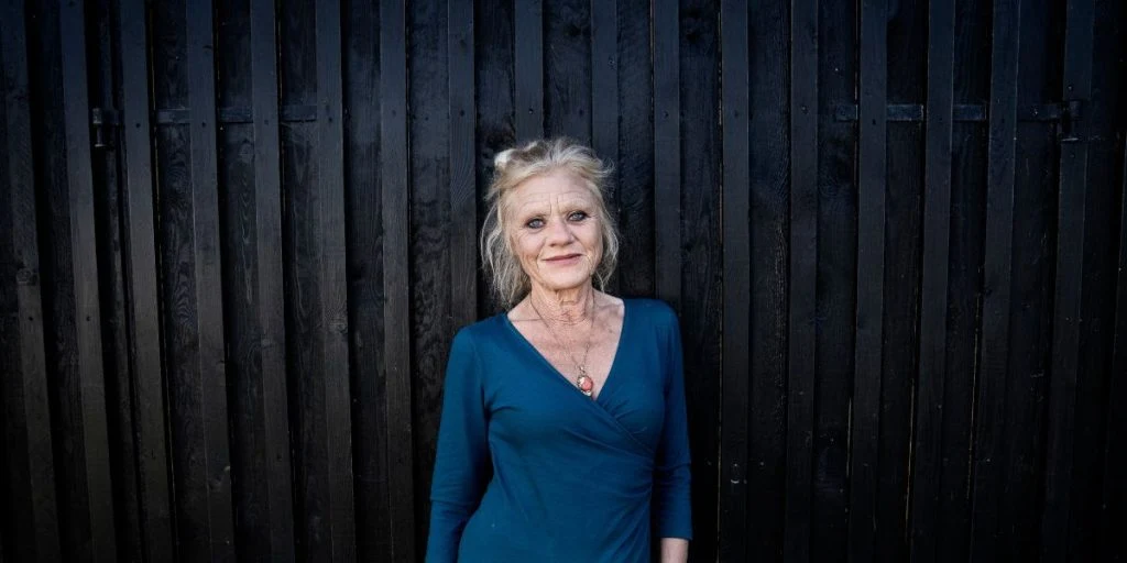 Pernille Højmark åbner op om dyb forelskelse i venindens kæreste: “Det var ikke sjovt at fortælle hende det”