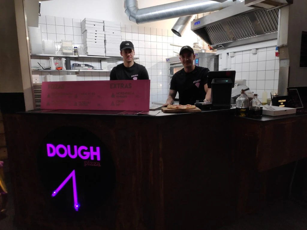 Street Food Vejles nye pizzabod er åbnet: God respons fra gæsterne